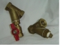 Y Strainer with Self-cleaning
