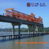 LAUNCHING CRANE