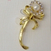 070403-117 Brooch