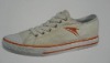 casual shoes for young people