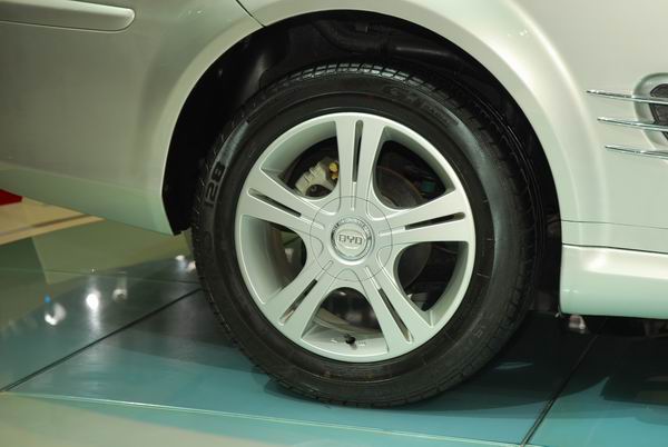 BYD s8BYD s8