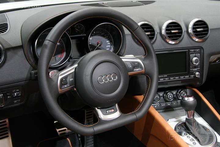Audi TTSAudi TTS