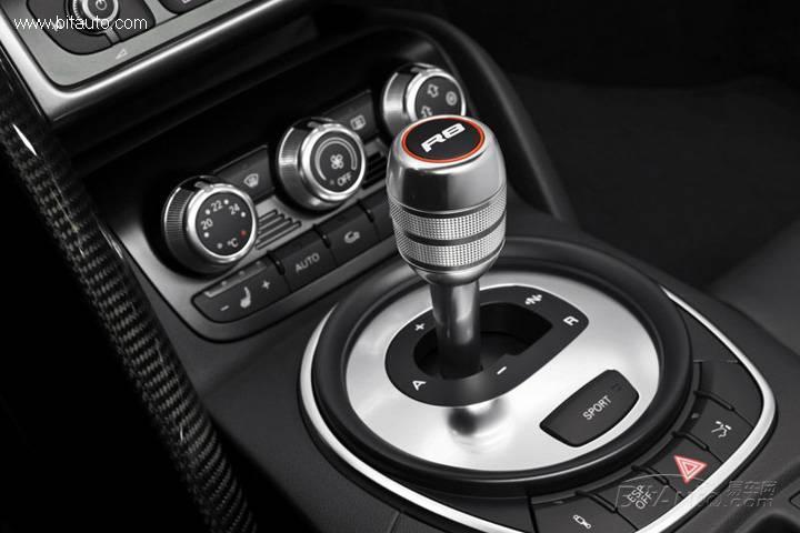 Audi R8 V10Audi R8 V10