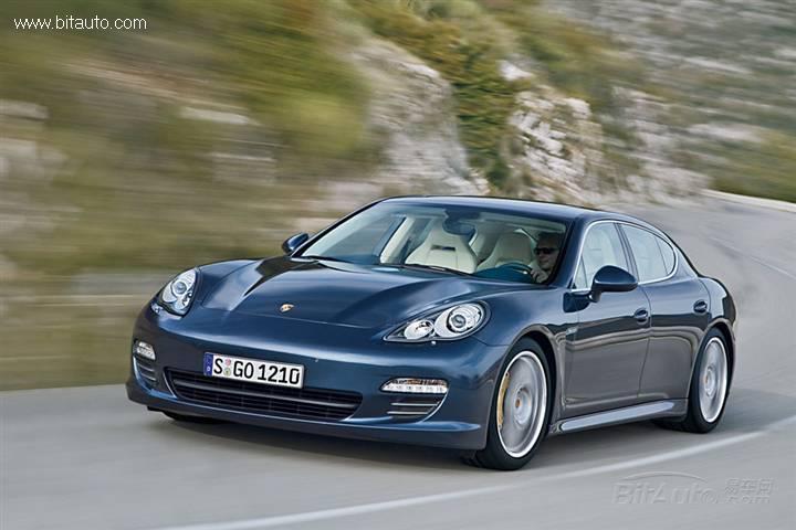 Porsche PanameraPorsche Panamera