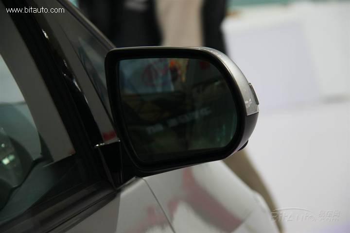 BYD M6BYD M6