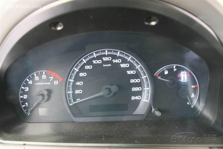 BYD M6BYD M6