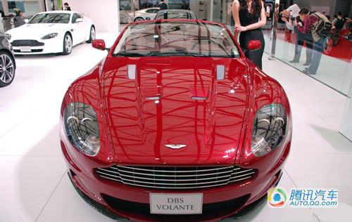 Aston Martin DB9 VolanteAston Martin DB9 Volante