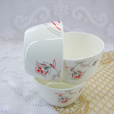 Fine bone china tableware