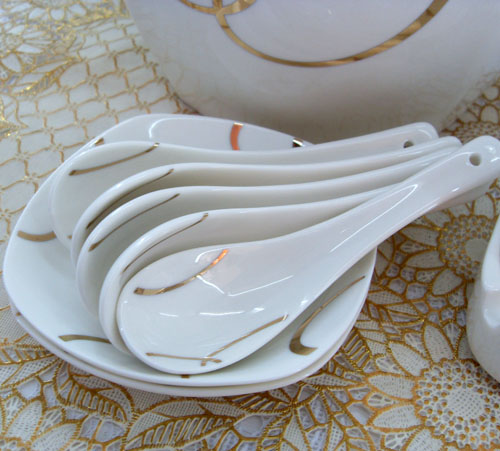 Fine bone china tableware