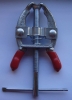battery terminal lifter